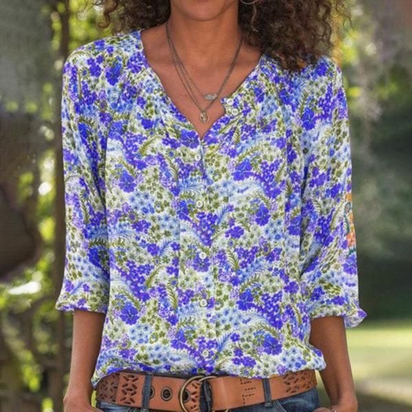 Youthful Print V-Neck 3/4 Sleeve Shirt